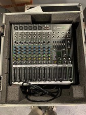 Mackie ProFX12v2 12-Channel Professional Effects Mixer with Flight Case