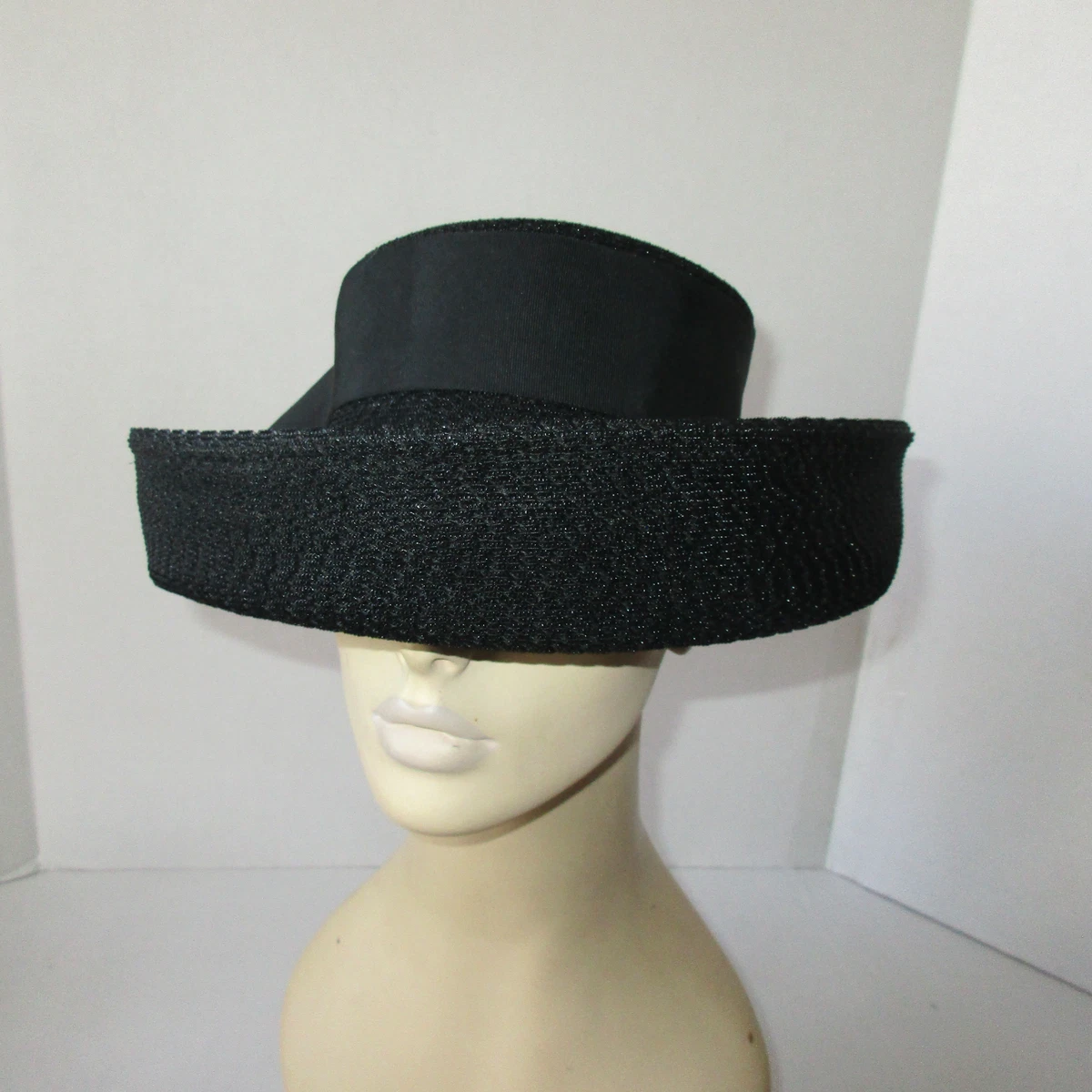 Vintage 1960s Womens Woven Black Raffia Straw Hat - Small Sweet Original Mid-century Ladies main image 4