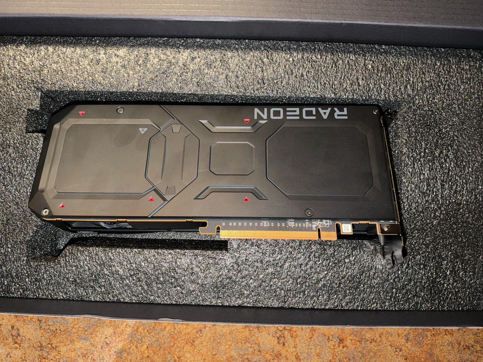 XFX AMD Radeon RX 7900 XT 20GB GDDR6 Graphics Card – High Performance ...
