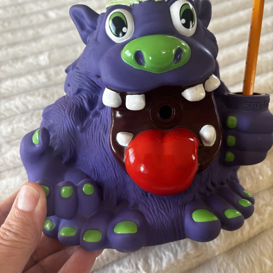 Sacapuntas de lápiz Crayola Burp N' Monster 2006 sonidos eléctricos Foto 2 de 4