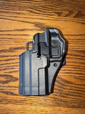 Blackhawk Holster  SIG Pro 2022 Model2100083 Concealment Left Hand Nice Shape