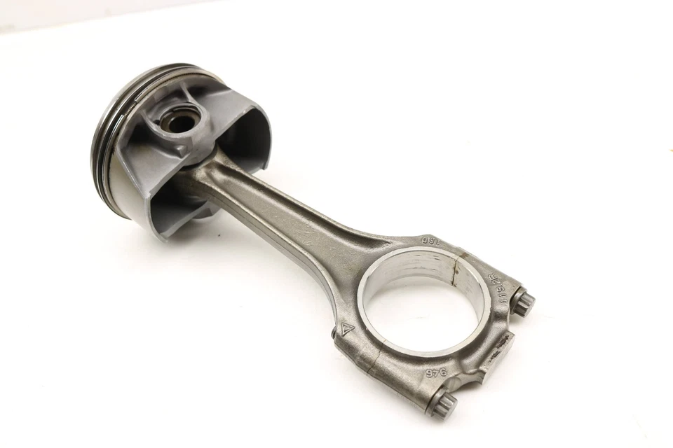 2015-2018 PORSCHE MACAN 3.0L-右活塞带连接杆94610306019 — 第 2/4 张图片
