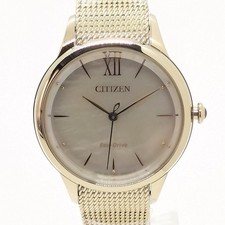 Excellent condition Citizen Shell Dial EM0813 86Y Box Ladies' Watch