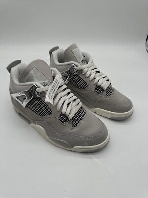 retro 4 pure money footlocker