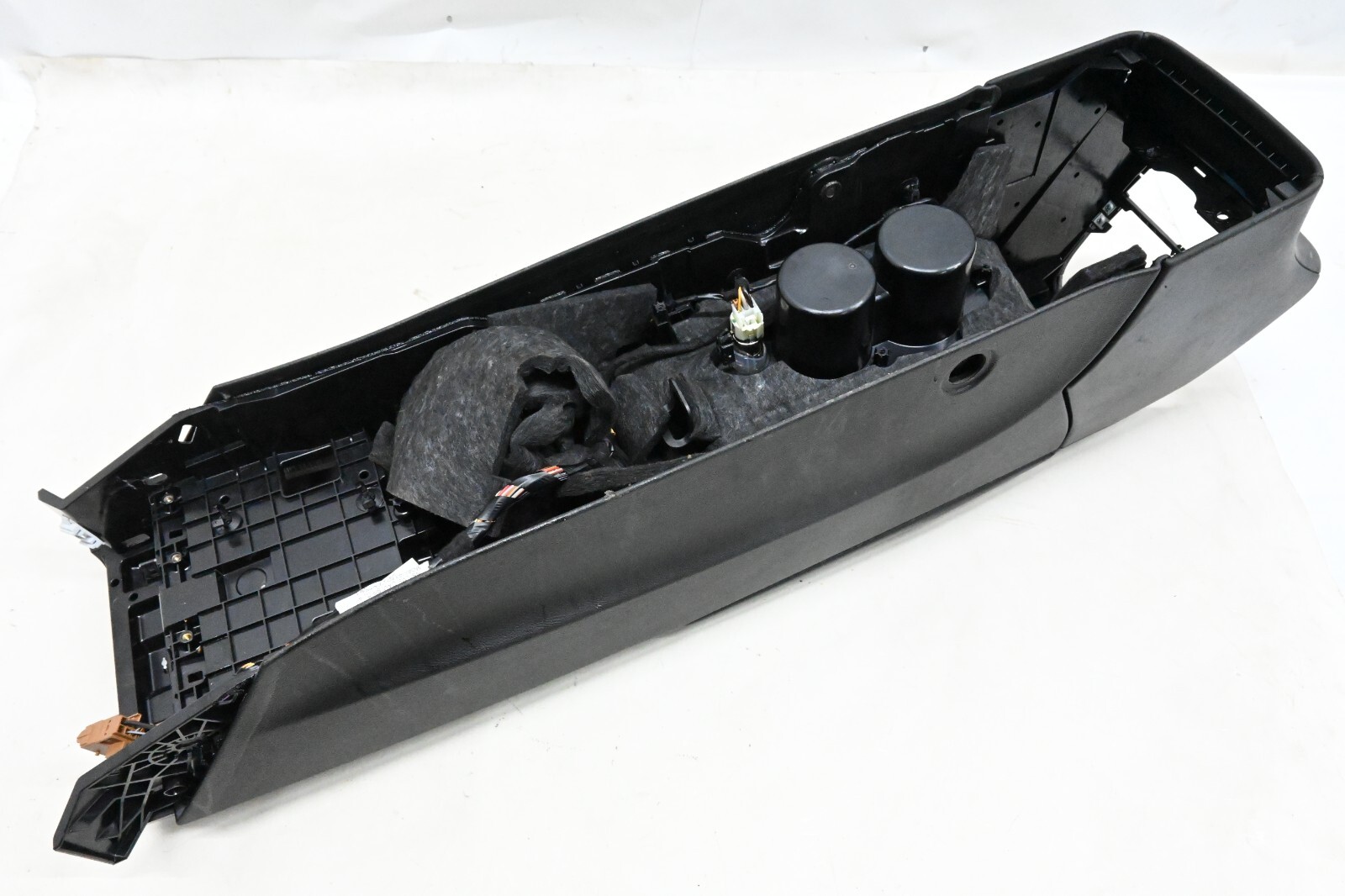 ⭐ 14-19 Maserati Quattroporte Front Center Console Arm Rest Leather Panel Oem