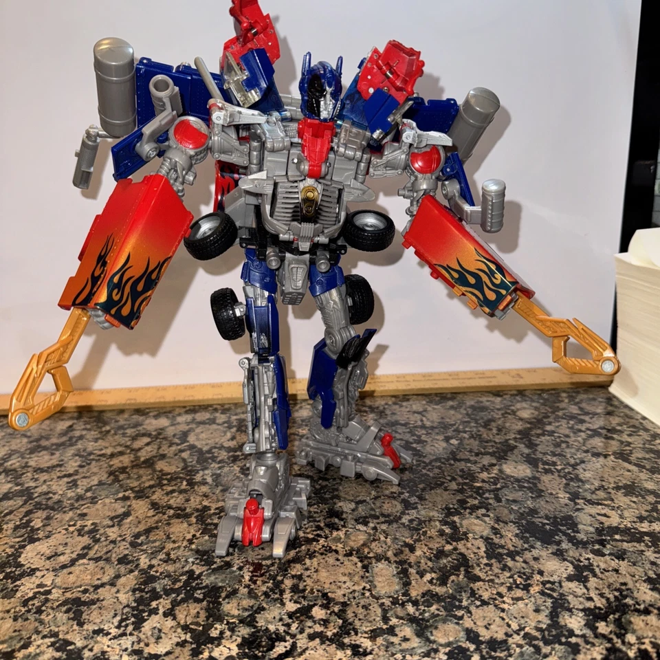 Figura Transformers Revenge of Fallen RA-01 Optimus Prime Takara Tommy Works Foto 4 de 4
