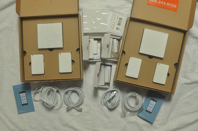 LOT 2x Insteon Home Control Starter Kits + 4x Open/Close Sensors 2843-222