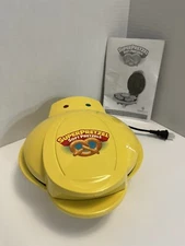 Super Pretzel Soft Pretzels Maker W/ Cheese Warmer & Recipe Book! New, W/O Box