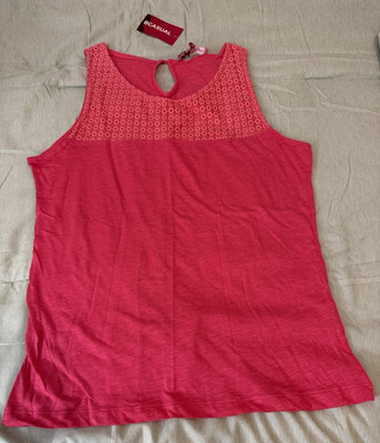 BCASUAL Pink Solid Knit Tank Top Crochet Lace Yoke Keyhole Back Size S