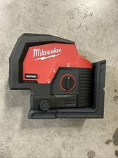 Milwaukee 3622-20 Green Cross Line & Plumb Point Laser(For Parts)