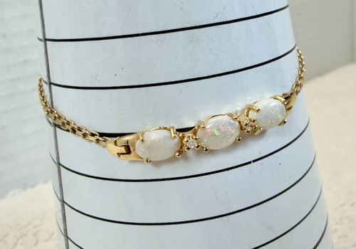 Vintage 14K Yellow Gold 3 Stone Opal & 2 Diamond Bracelet 7” 3.52g - Afbeelding 4 van 14