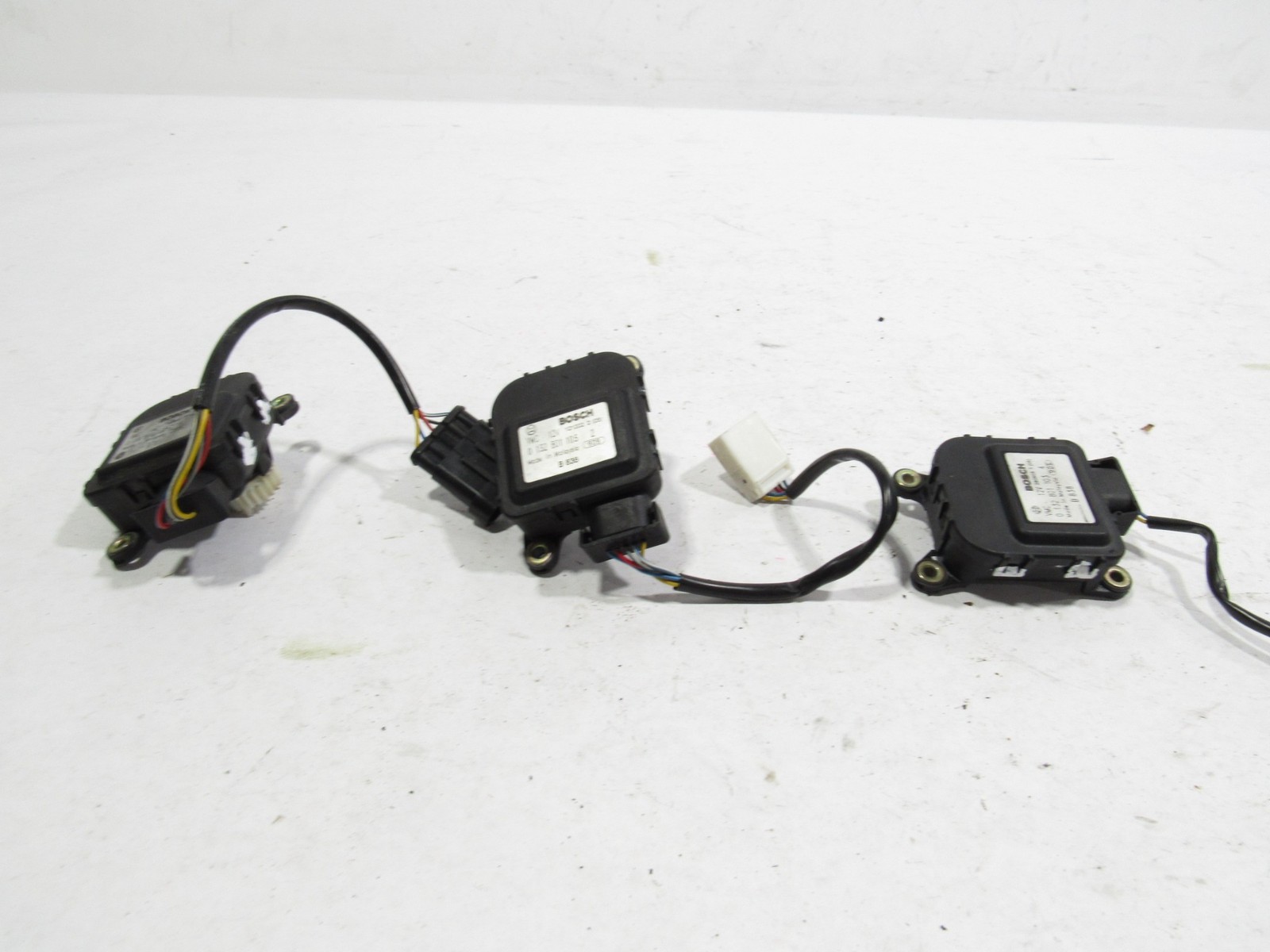 02-06 Maserati Coupe GT 2004 4.2L AC A/C Heater Flap Actuator Motor Set 3 Pcs |