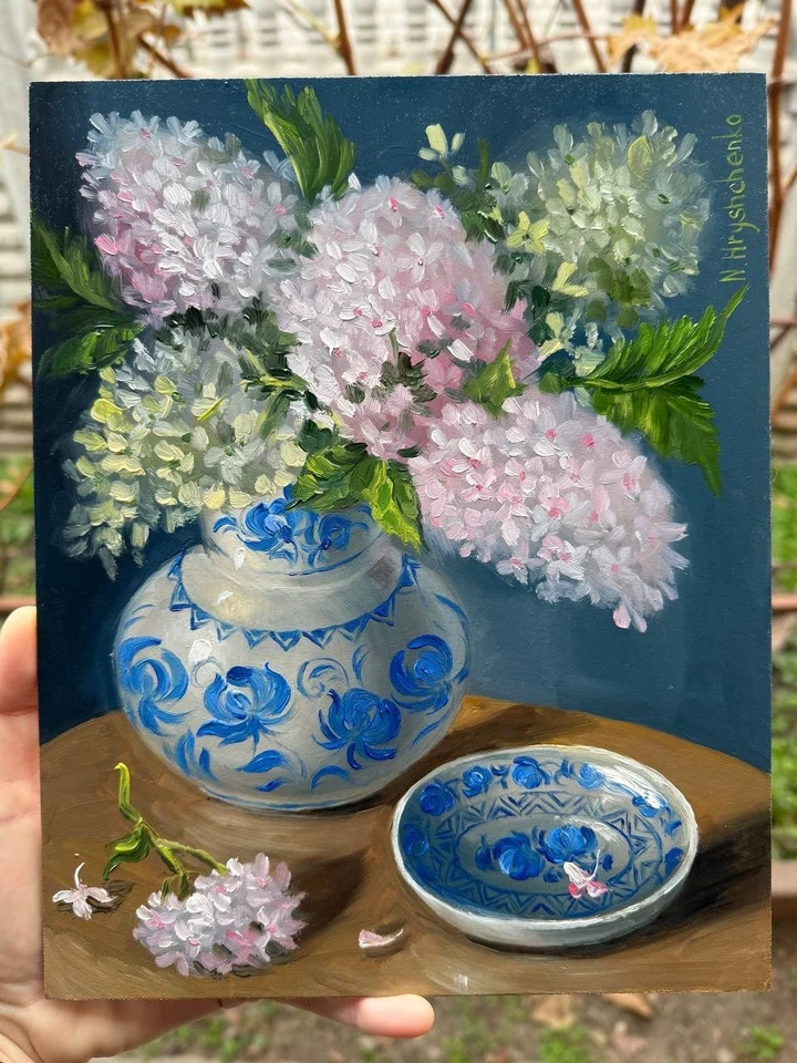 Bodegón Hortensia en Jarrón Cerámica Azul Vintage Pintura al Óleo Original Foto 2 de 4