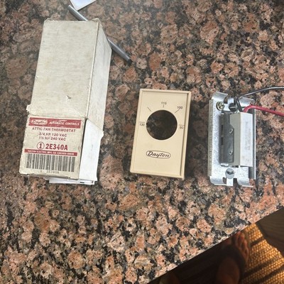 Vintage Dayton 2E340A Line-Voltage Thermostat