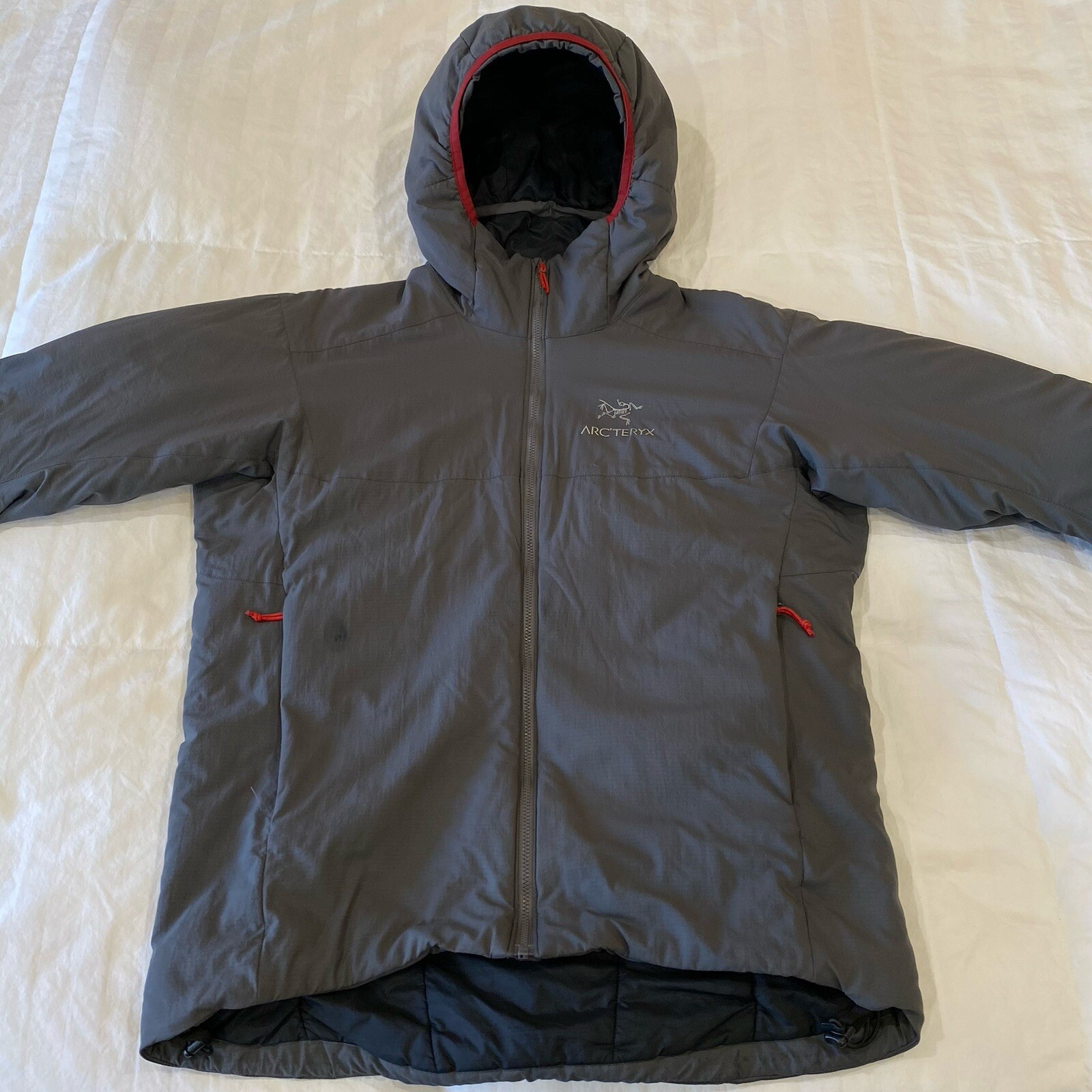 ARC'TERYX Arcteryx Atom AR Felpa con Cappuccio Uomo Medium Incudine di Ferro