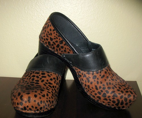 dansko clogs cheetah print