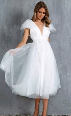 Selfie Leslie NWT Leap Of Faith Shoulder Tulle Midi Dress White Size XS Bridal | eBay Selfie Leslie NWT Leap Of Faith Shoulder Tulle Midi Dress White Size XS Bridal | eBay