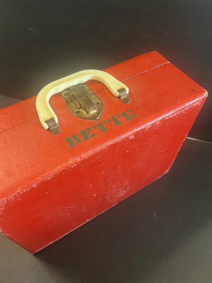 Maleta Peter Pan vintage para niños de Neevel  Foto 4 de 4