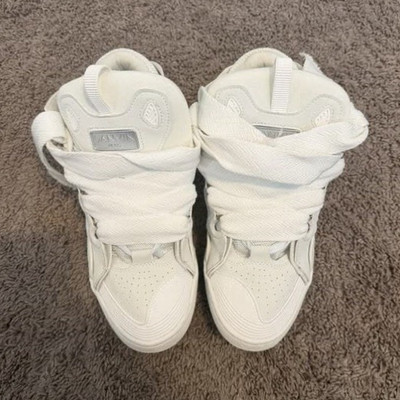 White lanvins for 150