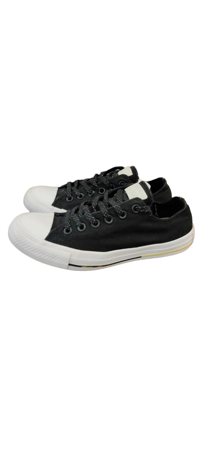 Converse All Star Classic  Sneakers Black & White Size 39 Men/Women Used thumbnail 3