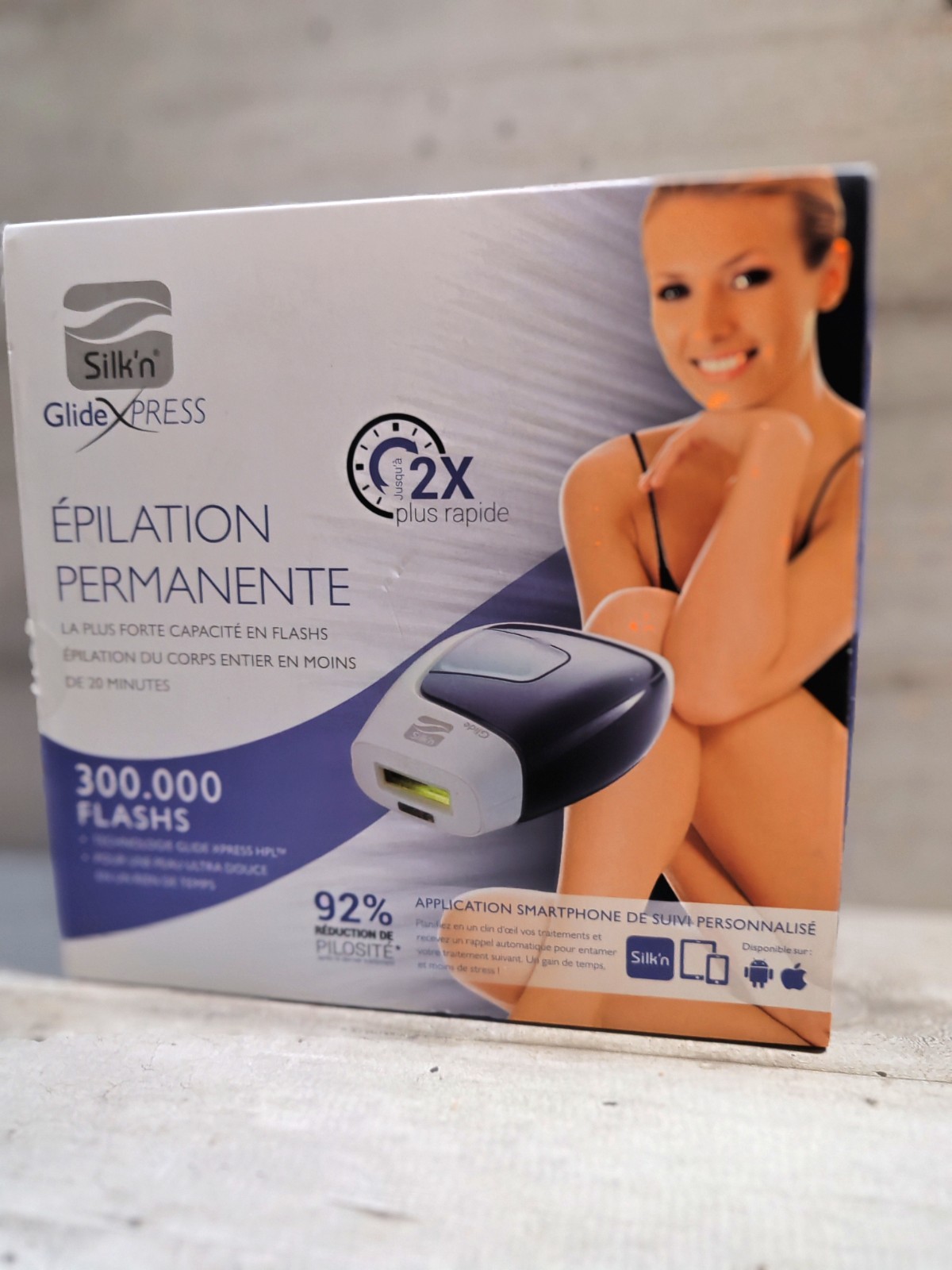Épilateur lumière pulsée Silk'n Glide Xpress à technologie HPL permanent sans douleur