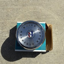 Nos Buick Center Cap Emblem Vintage Gm 1236446 Centurion Electra Lesabre Oem