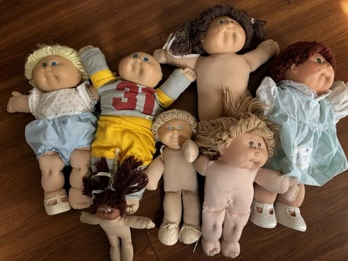 Cabbage Patch Dolls Lot Of 7 From The 1980’s