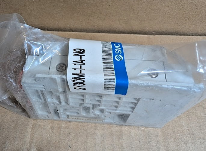 SMC SY30M-1-1A-N9 Supply / Exhaust Block Assembly for SY3000 Series (New)