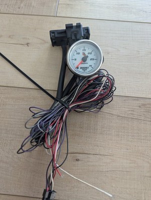 Auto Meter 2-1/16in C2 S Boost Gauge 0-30psi Stepper Motor Digital 