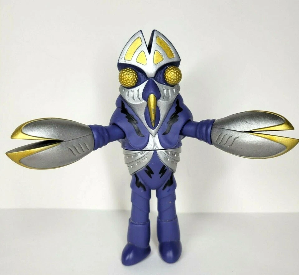 Фигурка Child Baltan Bandai 2001 серия Ultra Monster Ultraman Cosmos ПРОДАВЕЦ ИЗ США! - Изображение 3 из 4