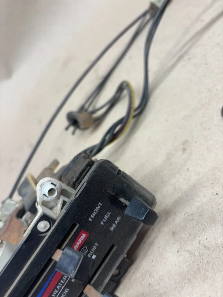 1982 - 1986 F150 F250 F350 空调加热器控制双罐开关完整组件 — 第 4/4 张图片