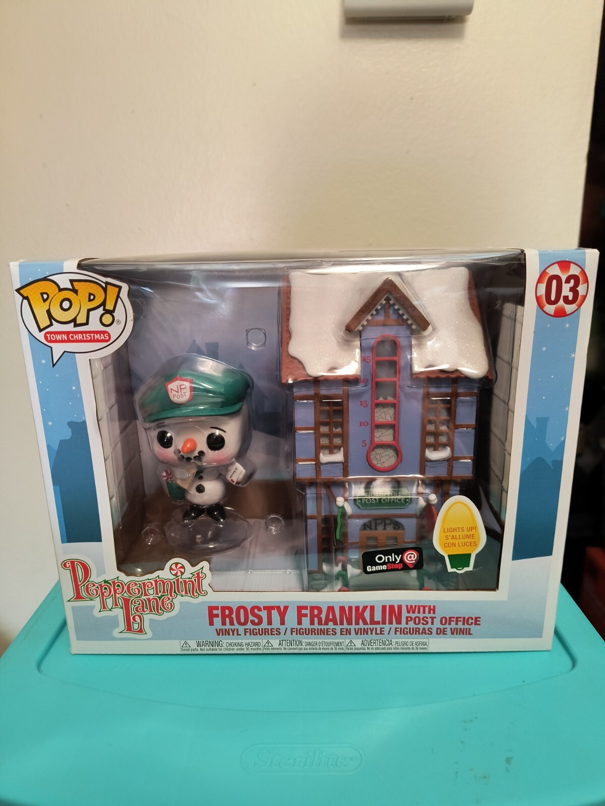 Funko Pop! Town Christmas Frosty Franklin With Post Office #3 Peppermint Lane