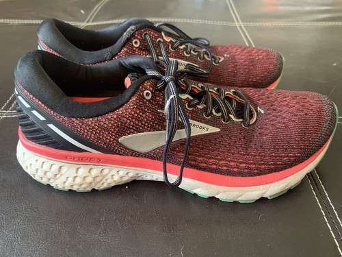 brooks ghost size 10.5