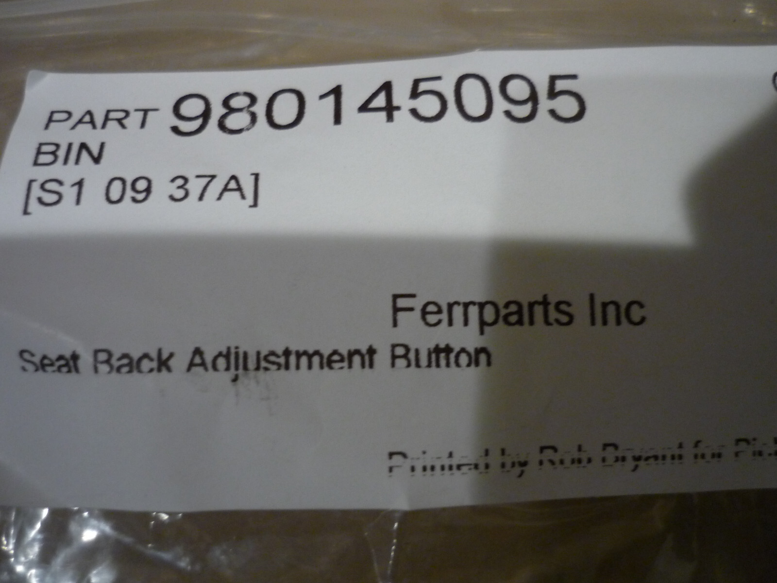 Maserati GranTurismo,Quattroporte - Seat Back Adjustment Button -P/N 980145095