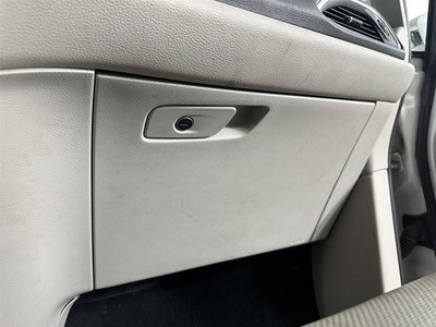 PACIFICA  2020 Glove Box 2827999