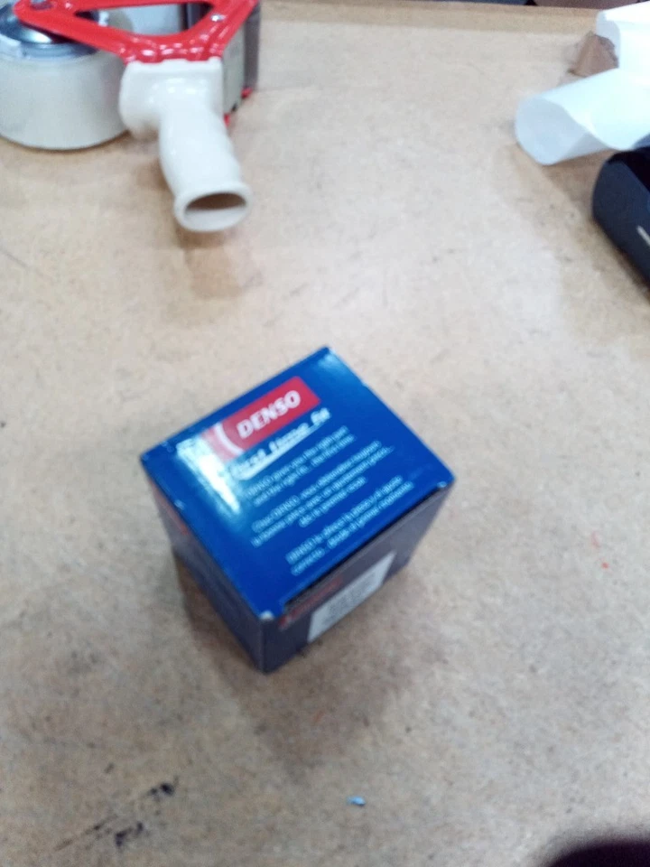 23250-22040 4X DENSO Fuel Injectors Fit For Toyota Corolla Celica 1.8L 2000-07 - Image 3 of 4