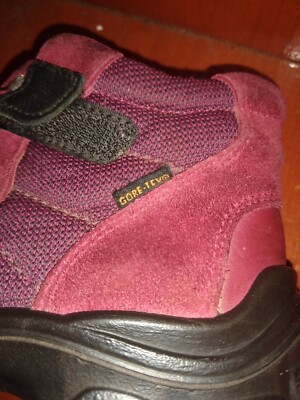 ECCO Youth Red Hiking Outdoor Shoes Euro Size 26, US 9-10