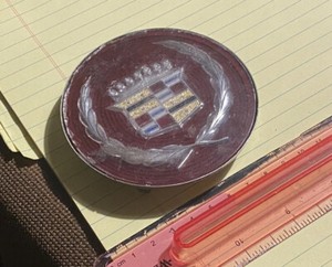 VINTAGE EMBLEM CADILLAC YEAR UNKNOWN CENTER EMBLEM FOR HUBCAPS? 3.5 INCHES WIDE