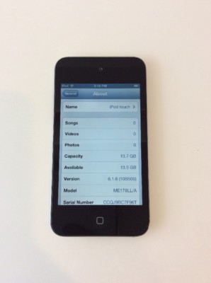 Apple iPod touch 4th Generation Black (16 GB) Good Condition