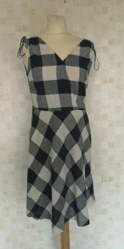 Zara White V-Neck Dresses for Women