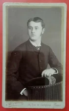  19th century CDV photograph by Alcide HALLEVY in Paris - men fashion