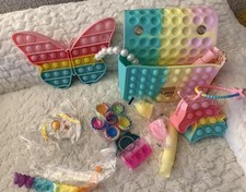 NEW Pop Purse Pack Toy Unicorn Rainbow Keychain Crossbody Small Kids pop it