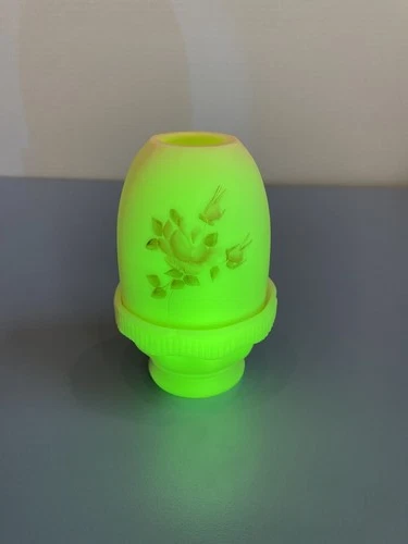 VTG UV REACTIVE Fenton Burmese PAINTED/SIGNED Floral Fairy Lamp 4.75"H