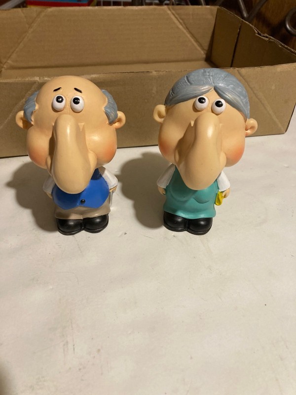 Old Man and Old Woman Eyeglass Holders