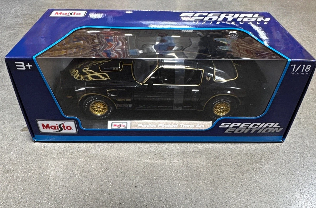 Smokey and the Bandit Pontiac 1:18 Scale Diecast & Toy Vehicles