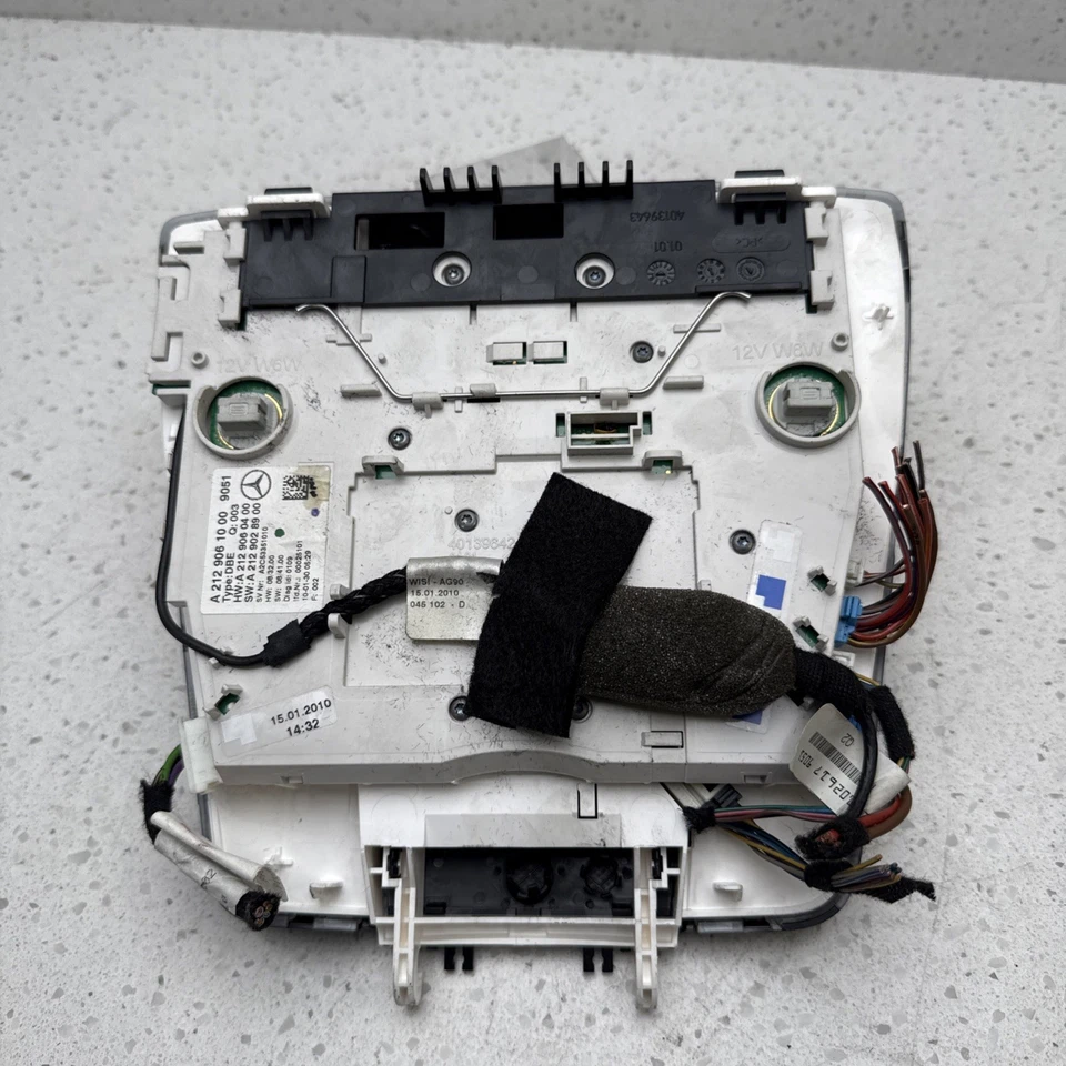 2001 梅赛德斯 S 430 头顶圆顶灯阅读地图原始设备制造商 — 第 4/4 张图片