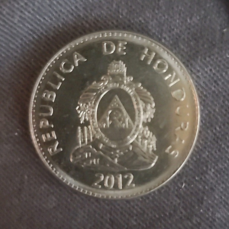 Honduras 2012 30 Centavos de Lempira Coin “Republica de Honduras”