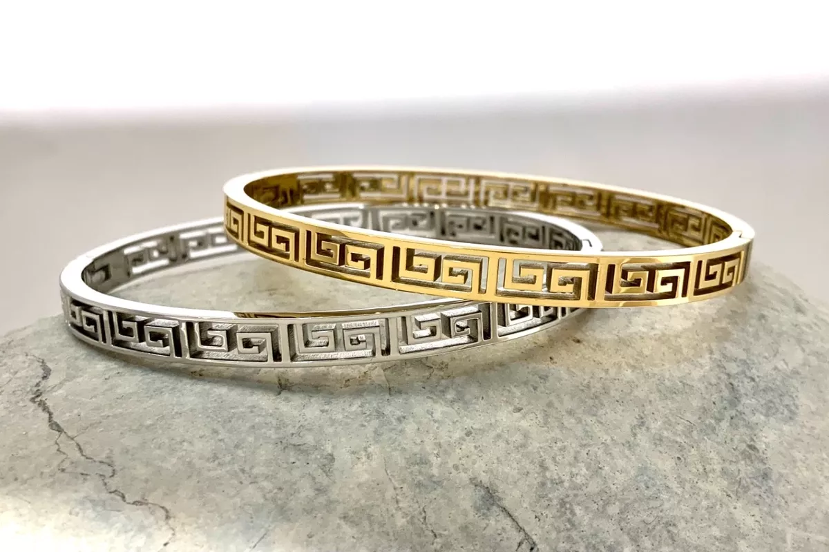 Everyday bracelets deals