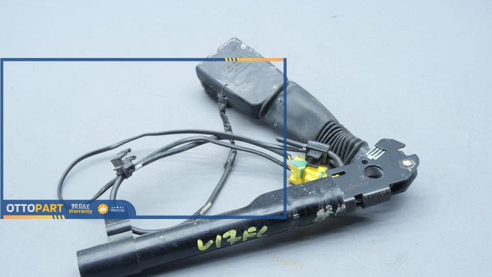 BMW 640i 650i Gran Coupé M4 2012-2018 receptor de hebilla de cinturón de seguridad delantero izquierdo Foto 2 de 4