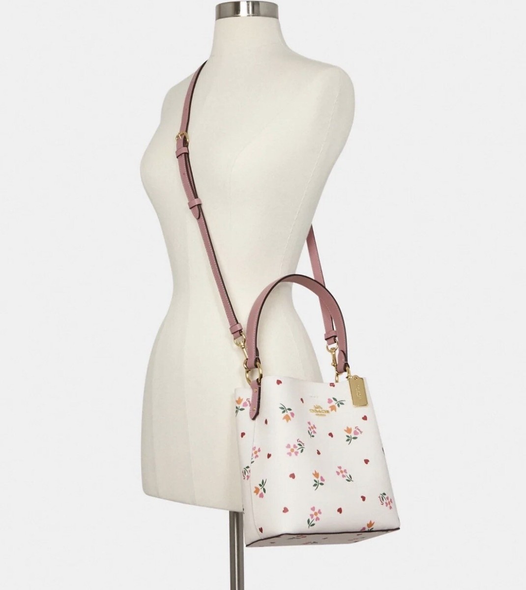 COACH◇Small Town Bucket/ハンドバッグ/レザー/BLK/C7245-